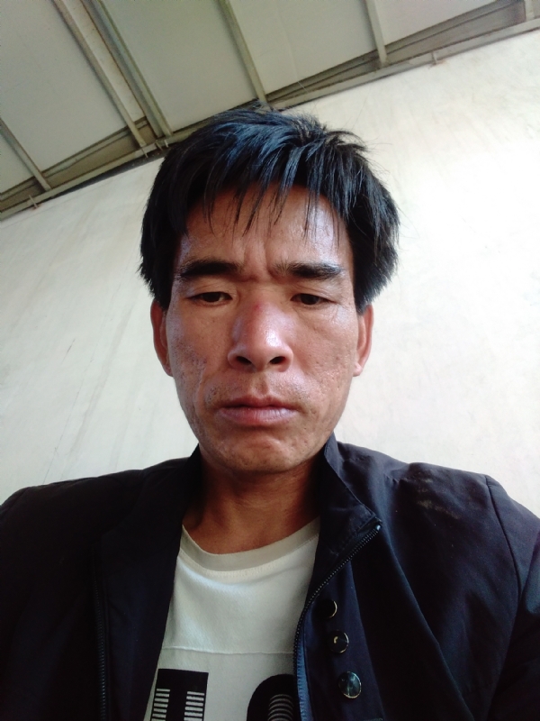 项斌的第一张照片--连江相亲服务中心