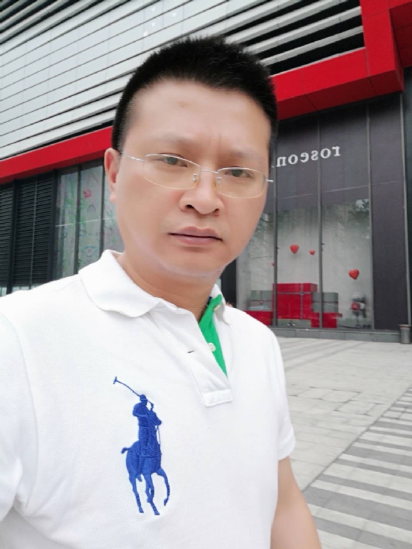 硬汉的第一张照片--连江相亲服务中心