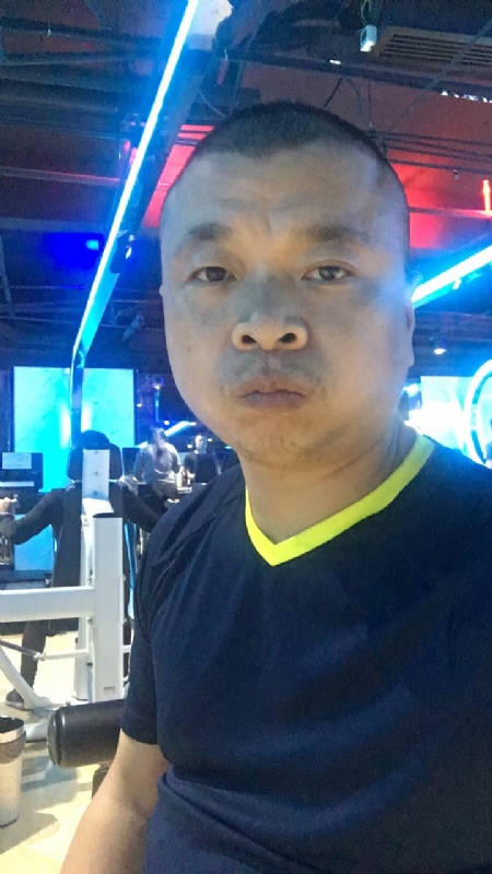 奋斗的第一张照片--连江相亲服务中心