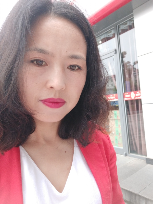 枫叶飘零的第一张照片--连江相亲服务中心