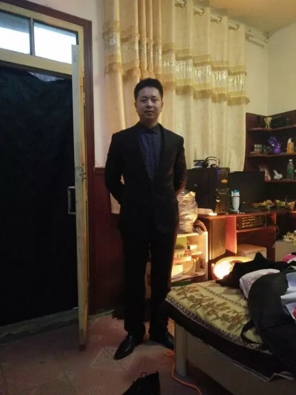 亮亮的第一张照片--连江相亲服务中心