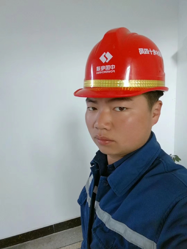 小公牛的第一张照片--连江相亲服务中心