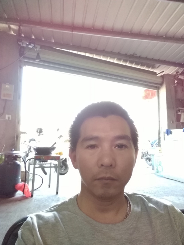 龙骑士的第一张照片--连江相亲服务中心