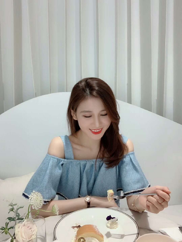 Emily的第三张照片--连江相亲服务中心