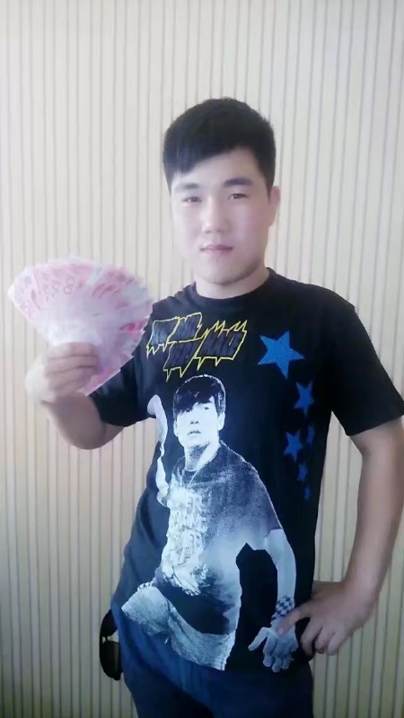 小飞的第二张照片--连江相亲服务中心