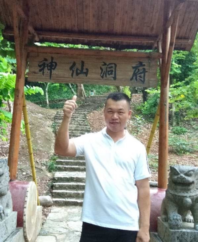 强仔的第一张照片--连江相亲服务中心