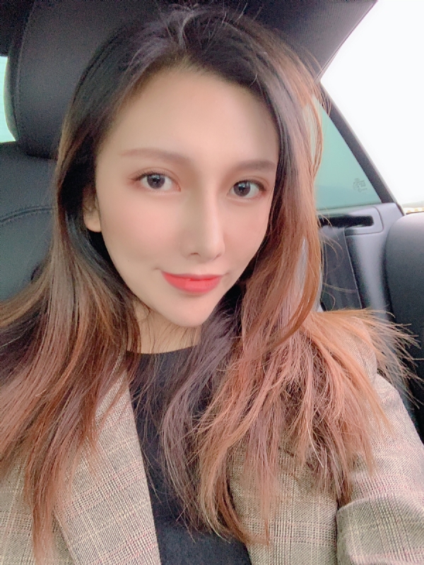 李岚Lancy的第一张照片--连江相亲服务中心
