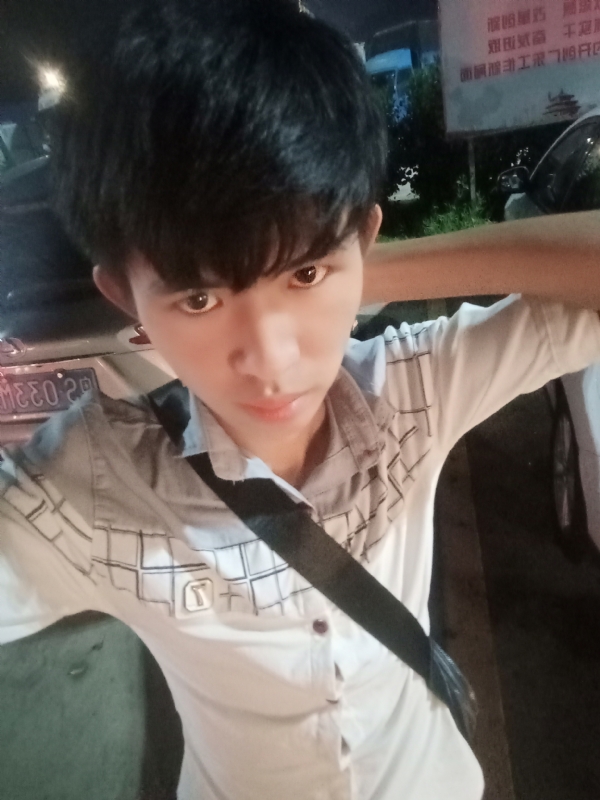 杨哥的第一张照片--连江相亲服务中心