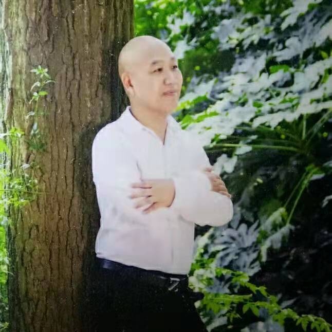 郑鑫牵手的第一张照片--连江相亲服务中心