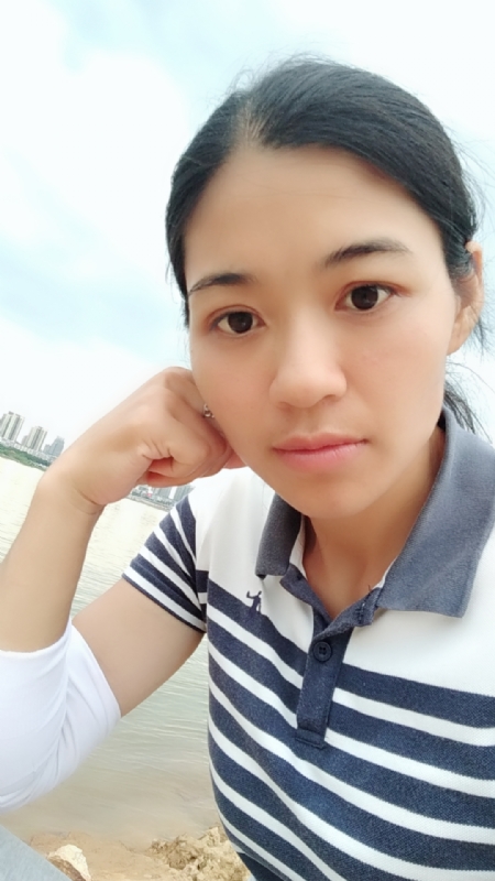 梅子的第一张照片--连江相亲服务中心