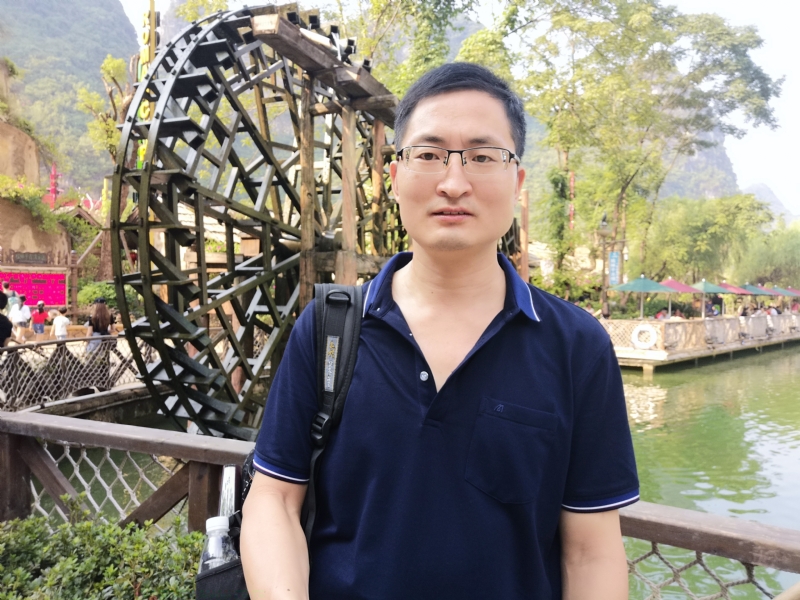 一笑而过的第一张照片--连江相亲服务中心