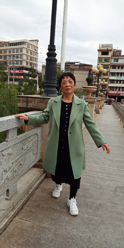 小玲的第一张照片--连江相亲服务中心
