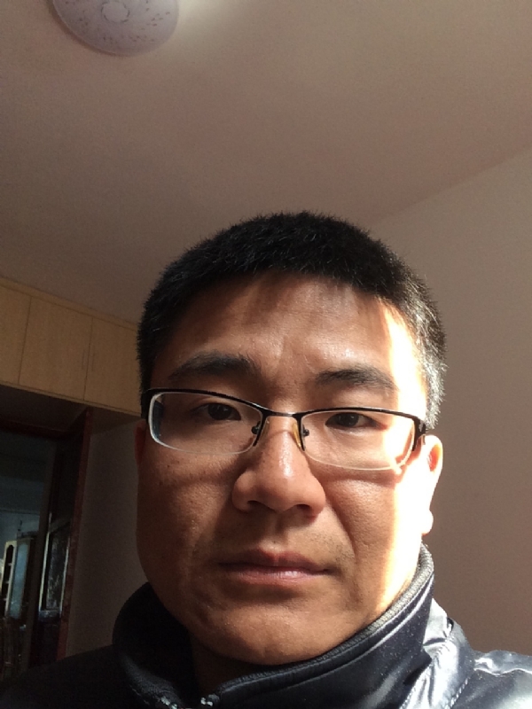 余浩浩的第一张照片--连江相亲服务中心