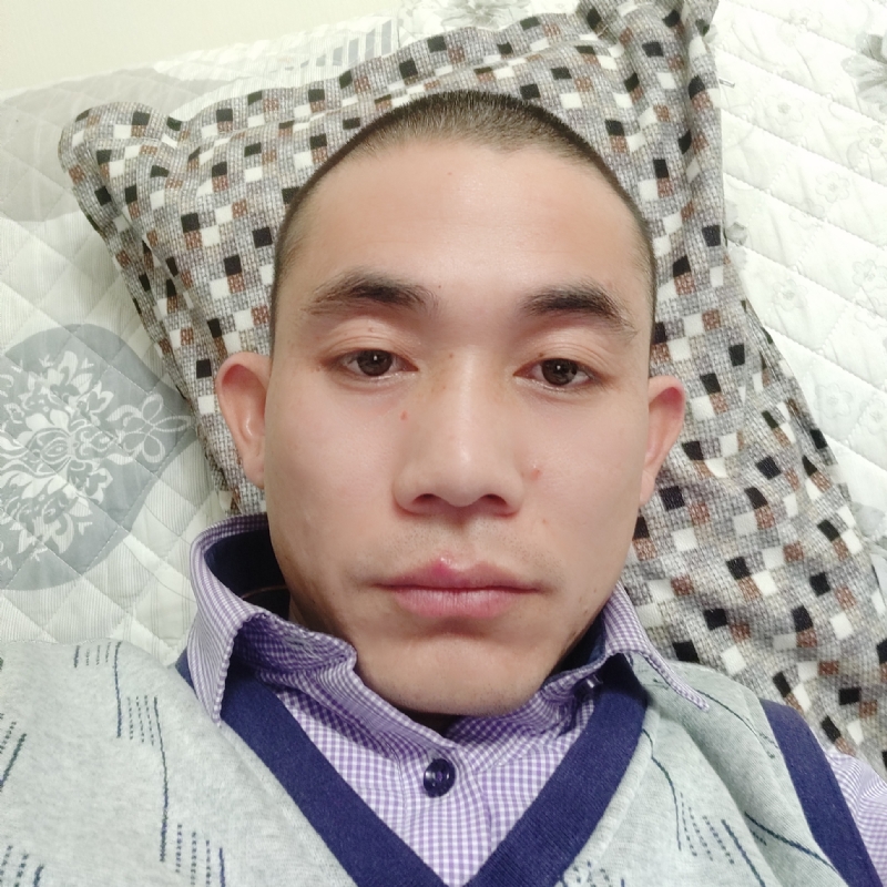 龙飞的第一张照片--连江相亲服务中心