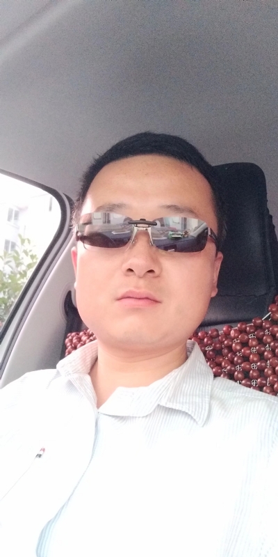 痛苦的单身狗的第一张照片--连江相亲服务中心