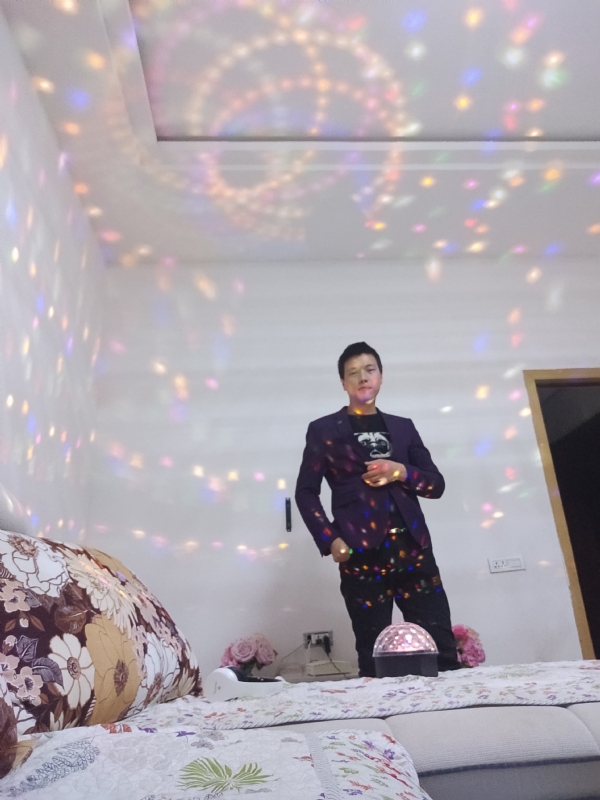 慕凡的第一张照片--连江相亲服务中心