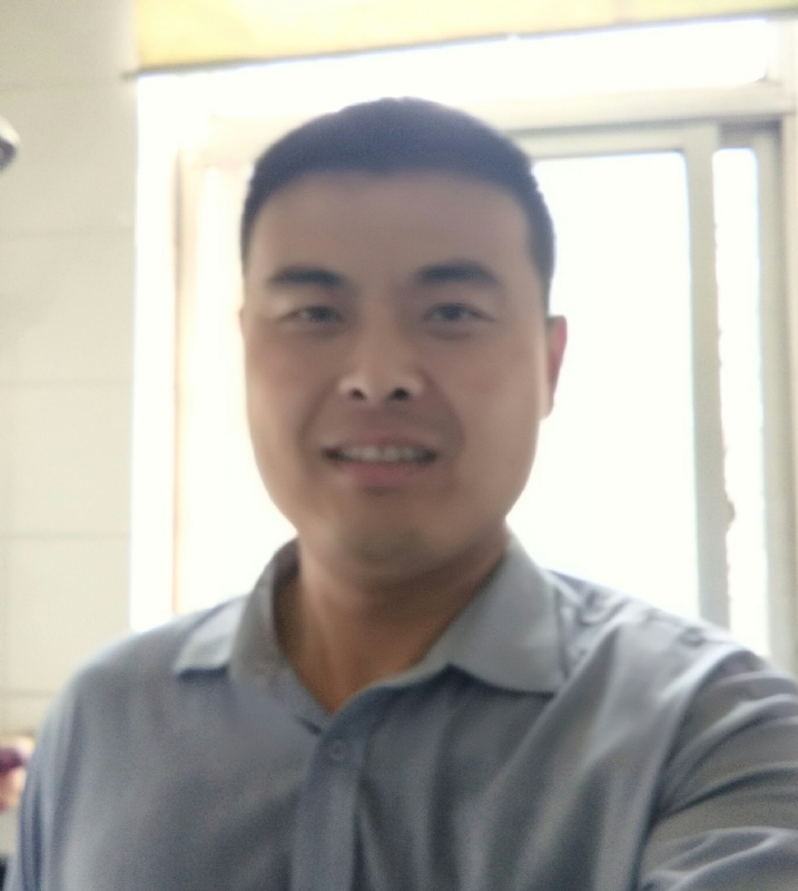 李伟的第一张照片--连江相亲服务中心