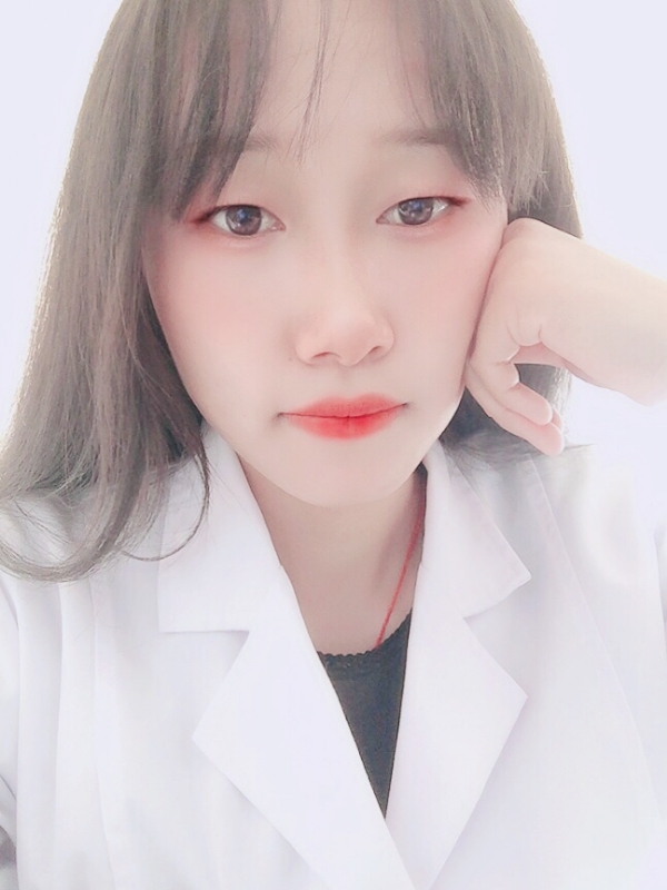白婚纱的第一张照片--连江相亲服务中心