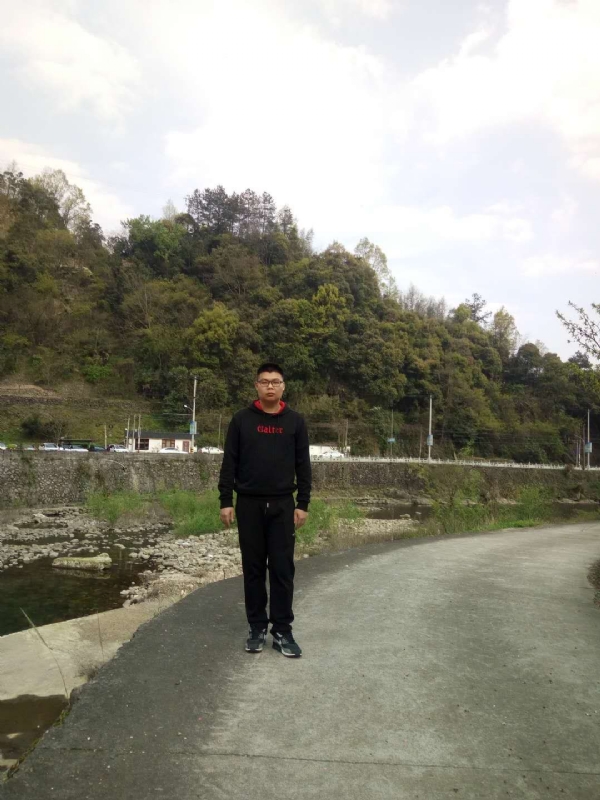 等着上钩的鱼的第一张照片--连江相亲服务中心
