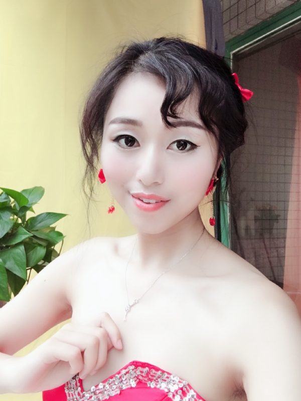 薇薇的第二张照片--连江相亲服务中心