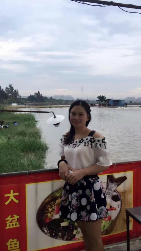 莹莹的第一张照片--连江相亲服务中心