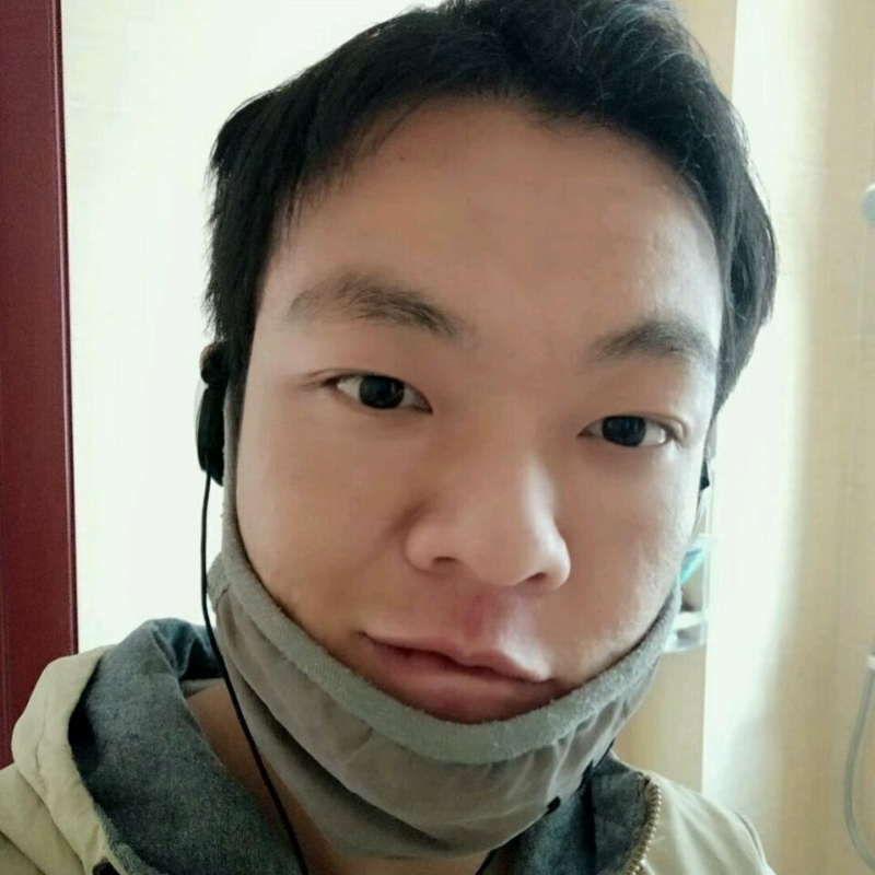 泡沫哭泣的第一张照片--连江相亲服务中心