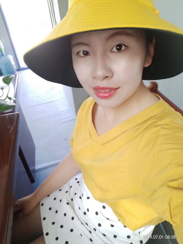依若萱的第一张照片--连江相亲服务中心