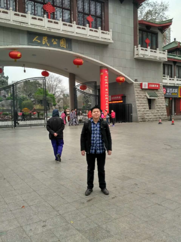 在奋斗的第一张照片--连江相亲服务中心