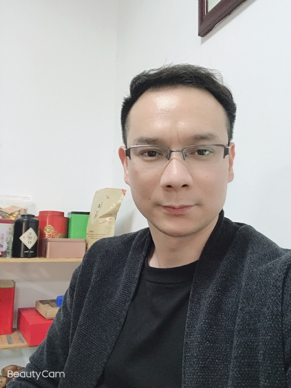 韦的第一张照片--连江相亲服务中心