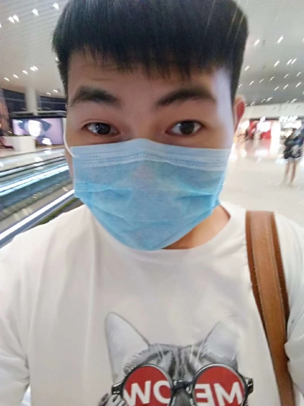 咔咔一顿的第二张照片--连江相亲服务中心