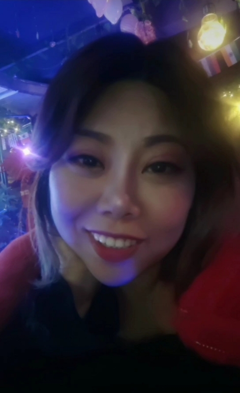 收快递的费仙女的第一张照片--连江相亲服务中心