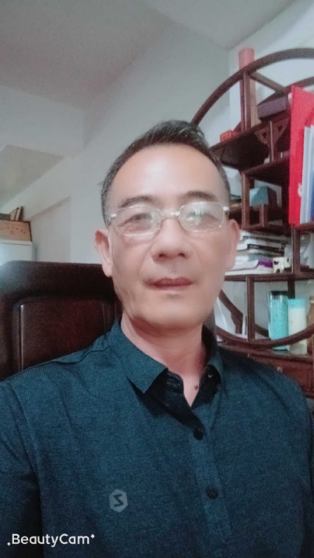 墨初的第一张照片--连江相亲服务中心