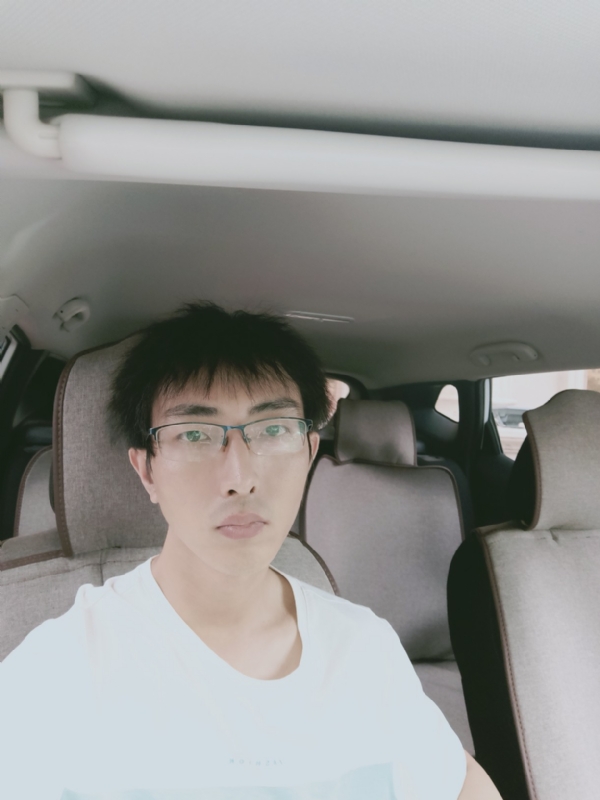 阳光大男孩的第一张照片--连江相亲服务中心