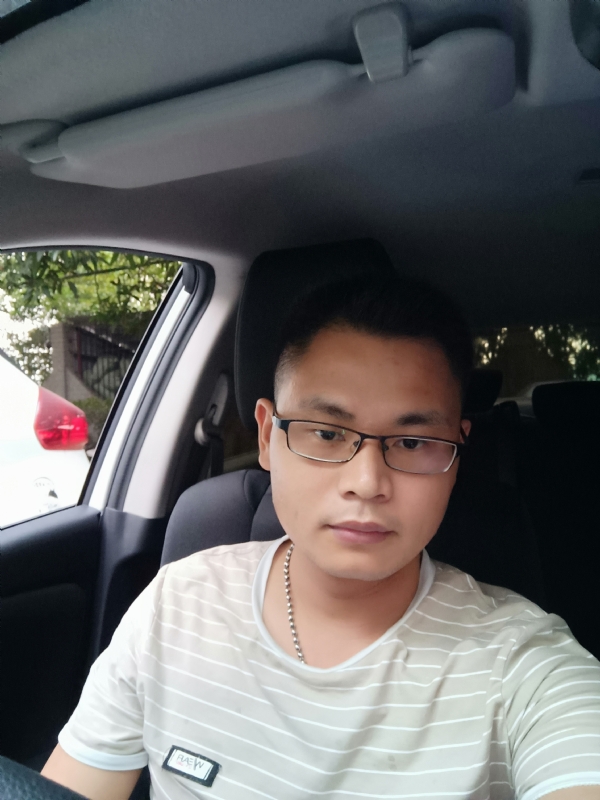 水明的第二张照片--连江相亲服务中心