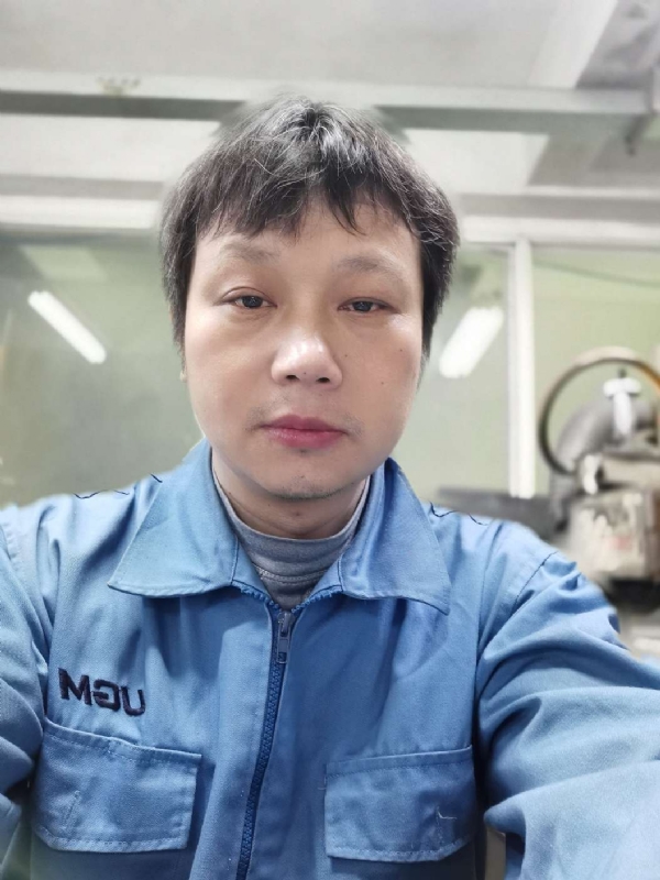伤心人的第一张照片--连江相亲服务中心