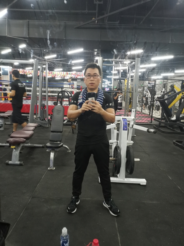 52赫兹的第一张照片--连江相亲服务中心