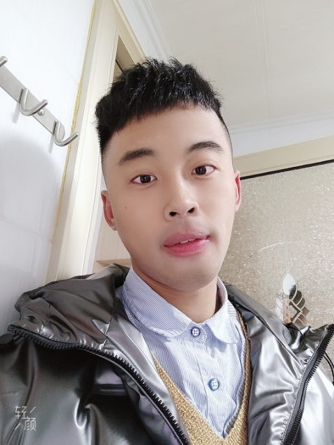 幼稚鬼的第一张照片--连江相亲服务中心