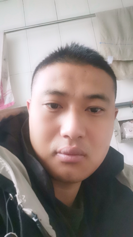 烟花再美不过瞬间的第一张照片--连江相亲服务中心
