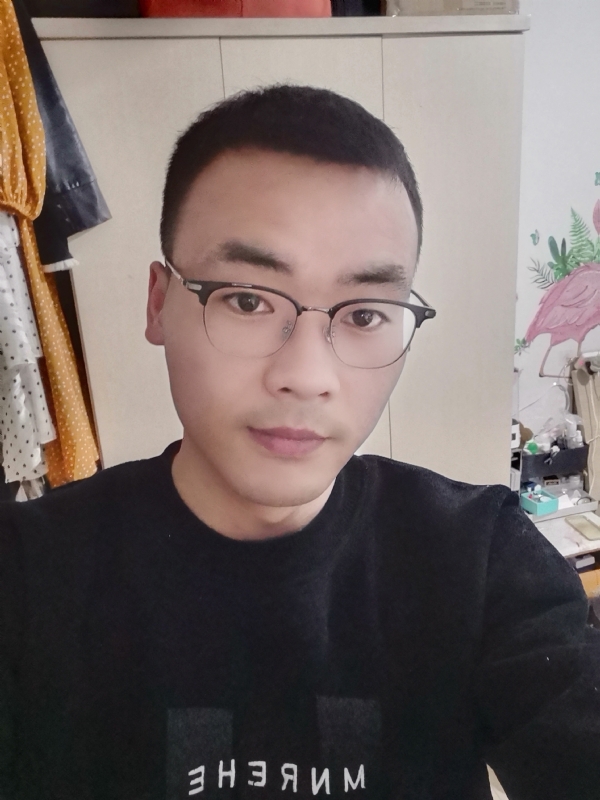寻一个人的第一张照片--连江相亲服务中心