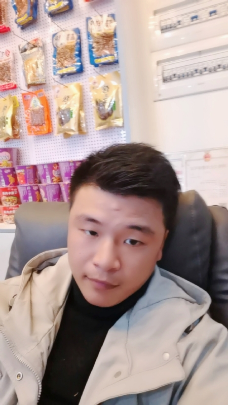 小宇的第一张照片--连江相亲服务中心