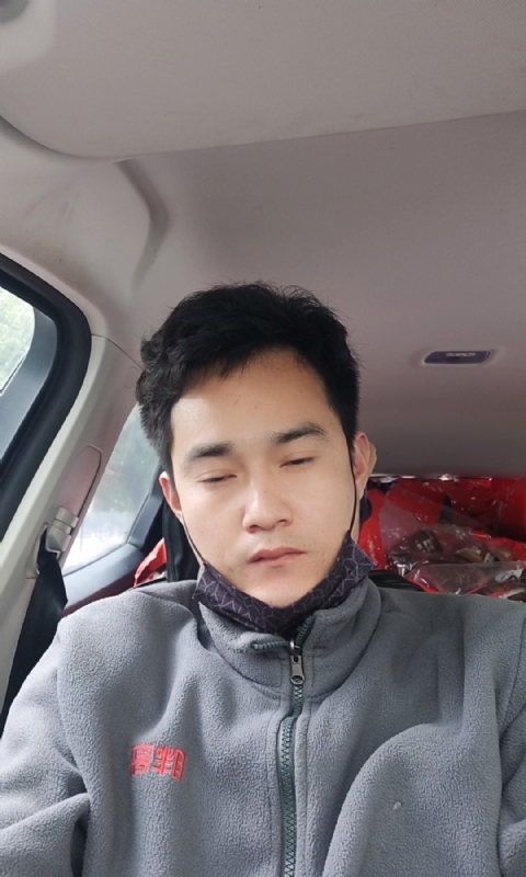 冷锋的第一张照片--连江相亲服务中心