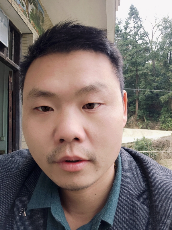 曾小焱的第一张照片--连江相亲服务中心