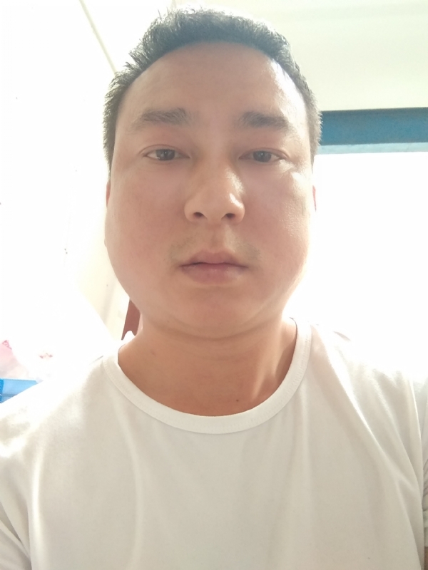 大叔的第一张照片--连江相亲服务中心