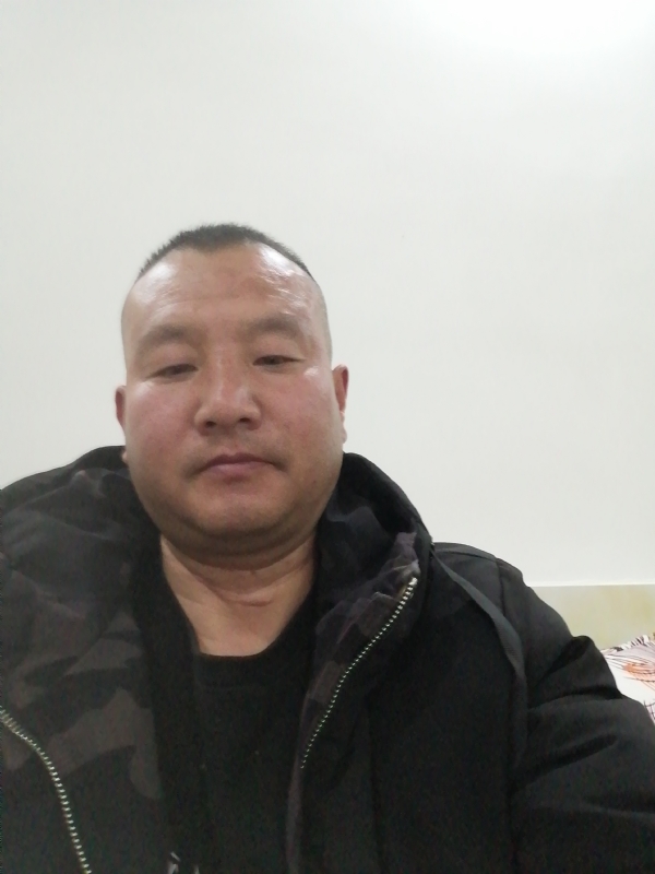 肖小江的第一张照片--连江相亲服务中心