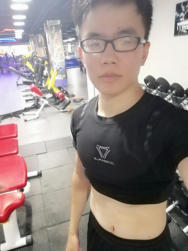 石榴裙下的第一张照片--连江相亲服务中心