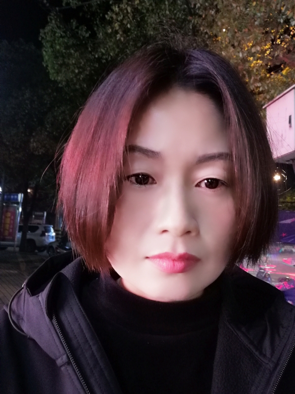 风中百合的第一张照片--连江相亲服务中心
