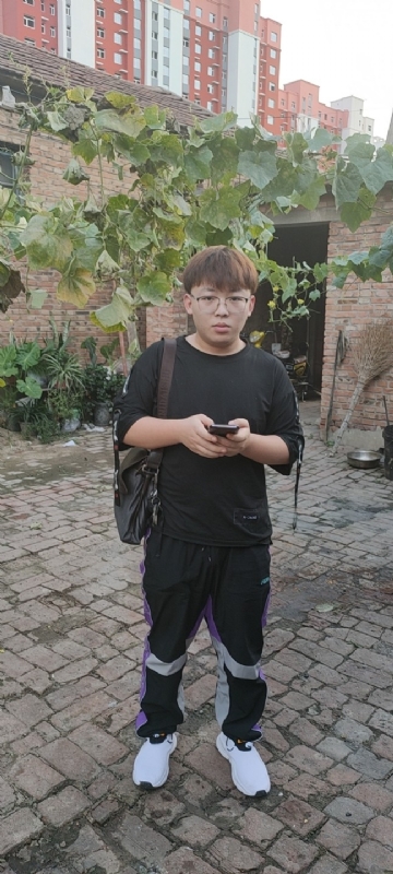 辛禹的第二张照片--连江相亲服务中心