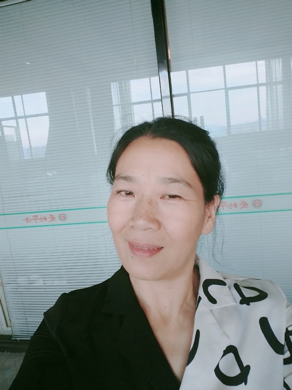 易莲的第一张照片--连江相亲服务中心
