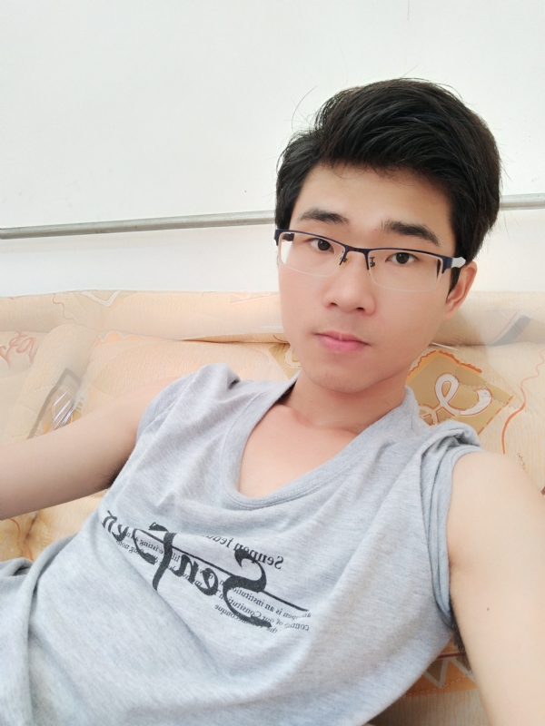 南国大帝的第一张照片--连江相亲服务中心