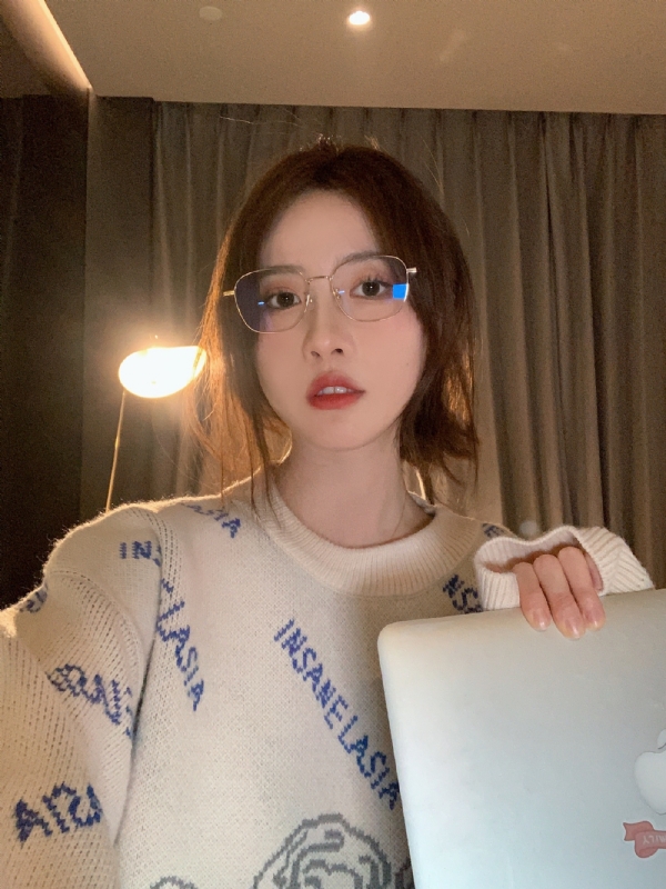 小曦的第一张照片--连江相亲服务中心